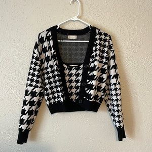 Houndstooth matching cardigan + tank